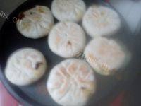 自己做的韭菜鸡蛋发面饼做法图解17)