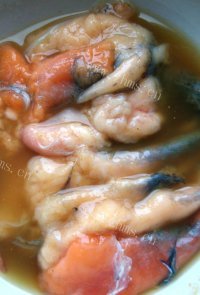 美味的香辣豆豉煎鱼籽做法图解1)