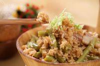 自己做的豆角焖饭