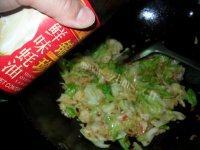 味道不错的手撕包菜做法图解7)