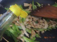 简单的孜然炒肉做法图解13)