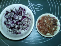 美味洋葱培根咸马芬做法图解2)
