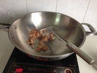 老爸做的肉末豇豆做法图解4)