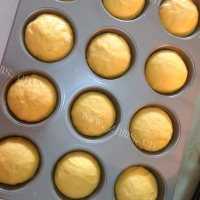 自制胡萝卜小餐包做法图解5)