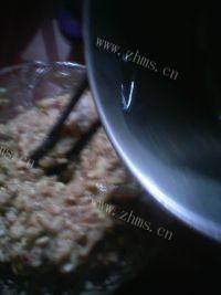 家常菜猪肉丸子汤做法图解8)