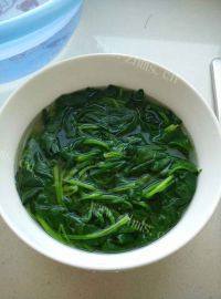 家常菜炝拌菠菜做法图解6)