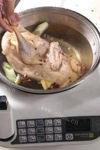 美味的盐水鸭做法图解4)