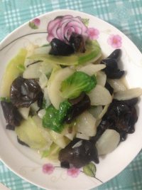 家常菜山药炒木耳