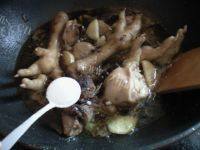 常吃不腻的鸡肉炖土豆做法图解11)