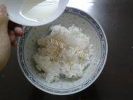 美味的寿司卷做法图解3)
