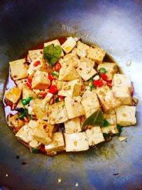 喷香的红烧豆腐做法图解8)