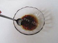 常吃不腻的皮蛋豆腐做法图解3)