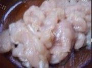 清淡的平菇炒肉做法图解2)