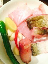 家常菜红烧鱼块做法图解1)