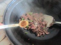 「DIY美食」爆炒腰花做法图解5)