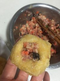 家常菜油豆腐酿肉做法图解3)