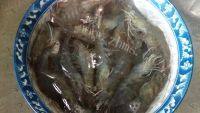 美味的鲜虾炒饭做法图解1)