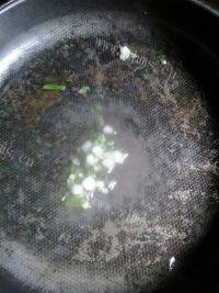 回味无穷的番茄豆腐做法图解4)