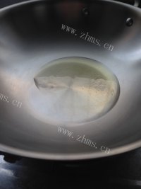 美味的爆炒卤牛杂做法图解5)