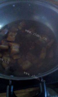 家常菜焖五花肉