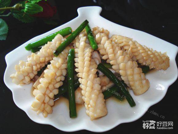 蒜薹炒鱿鱼