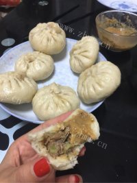 美味的芸豆牛肉包做法图解10)