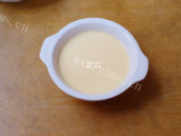 嫩滑的牛奶炖蛋的做法图解五