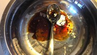 可口的凉拌芹菜叶做法图解6)