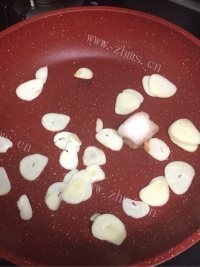 唇齿留香的牛排做法图解2)