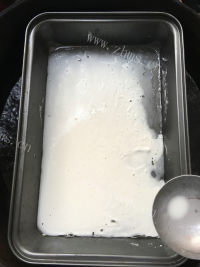 美味的瘦肉鸡蛋肠粉做法图解10)