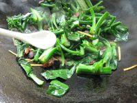 简易的腊肉炒芥兰