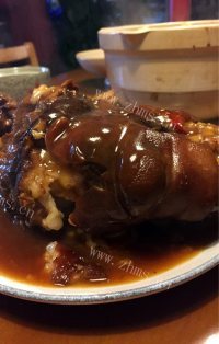 美味鲍汁糯肘做法图解6)