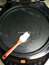 美味香菇鸡肉汉堡做法图解7)