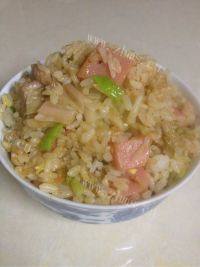 美味的泡菜炒饭做法图解11)