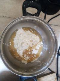 超喜欢的红豆沙酥球做法图解2)