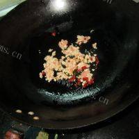 家常菜肉末金针菇做法图解5)