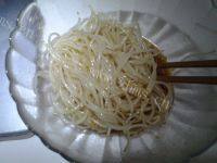 凉拌豆芽