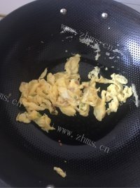色泽鲜亮的木须瓜片做法图解5)