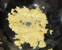 「家有大厨」韭菜炒鸡蛋做法图解6)