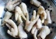 自制山寨版红烧凤爪做法图解3)