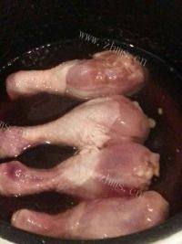美味红酒炖鸡腿做法图解7)