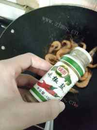 郫县酱爆虾做法图解4)