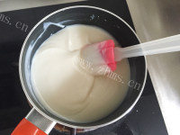 自制椰丝牛奶小方做法图解4)