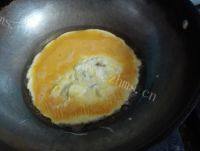 家常菜蒜薹炒鸡蛋做法图解4)