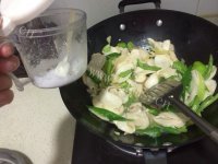 家常菜青椒杏鲍菇做法图解5)