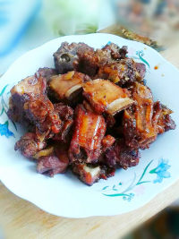家常菜红烧排骨