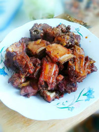 家常菜红烧排骨