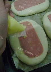 香葱火腿面包做法图解5)