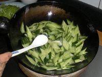 家常菜鸡蛋炒黄瓜做法图解8)