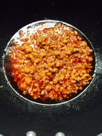 香喷喷的肉末茄子做法图解5)